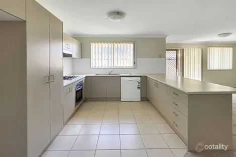 Property photo of 31 Zinfandel Circuit Cessnock NSW 2325
