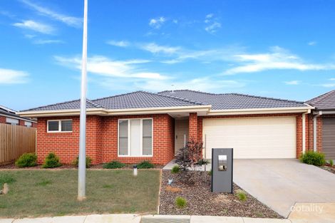 Property photo of 4 Sandstone Circuit Carrum Downs VIC 3201
