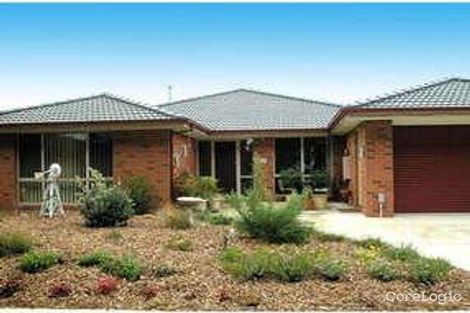 Property photo of 19 Sinatra Way Cranbourne East VIC 3977