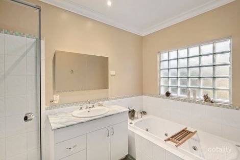 Property photo of 40 Bonnie View Road Croydon North VIC 3136
