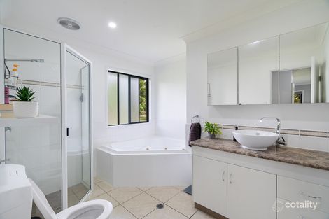 Property photo of 43 Savannah Drive Kinchant Dam QLD 4741