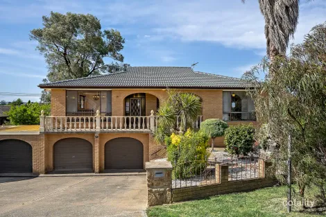 Property photo of 20 Mortlock Circuit Kaleen ACT 2617