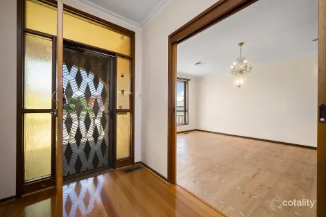 Property photo of 20 Mortlock Circuit Kaleen ACT 2617