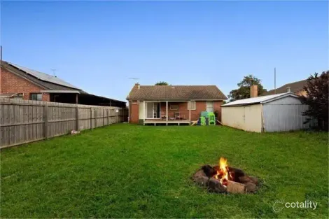 Property photo of 20 Vincent Crescent Werribee VIC 3030