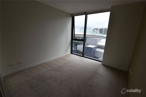 Property photo of 1613/100 Harbour Esplanade Docklands VIC 3008