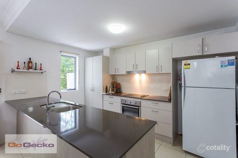 Property photo of 33/8 Win Street Eight Mile Plains QLD 4113