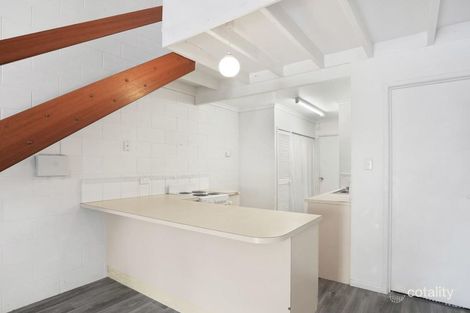 Property photo of 1/10 Maytown Close Manoora QLD 4870