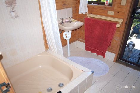 Property photo of 5 George Booth Drive Seahampton NSW 2286