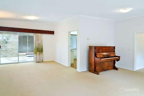Property photo of 125 Blackburn Road Blackburn VIC 3130