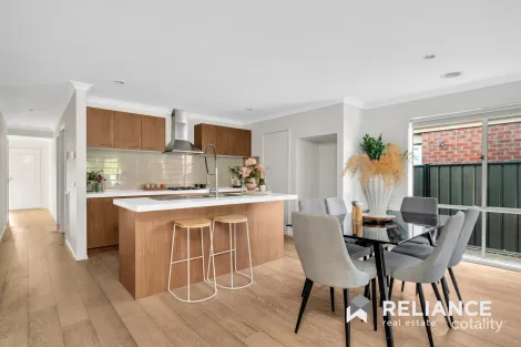 Property photo of 63 Nossal Drive Point Cook VIC 3030