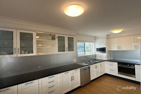 Property photo of 1/40 Dunellan Street Greenslopes QLD 4120