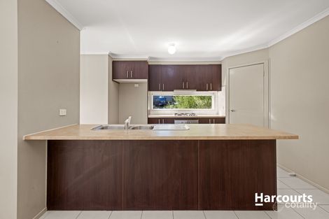 Property photo of 11 Lucerne Circuit Pakenham VIC 3810
