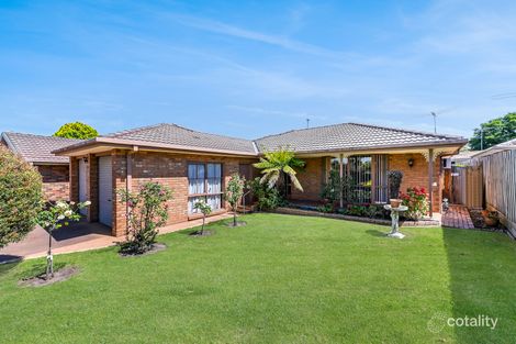 Property photo of 15 Lydia Mary Drive Berwick VIC 3806