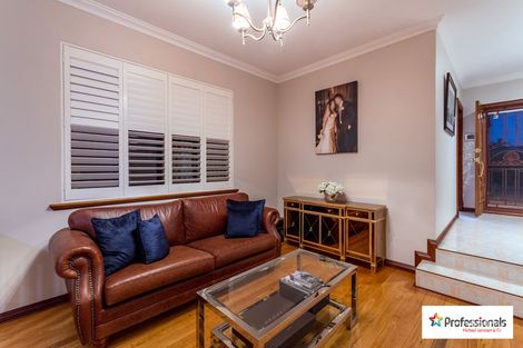 Property photo of 5 Summit Court Dianella WA 6059