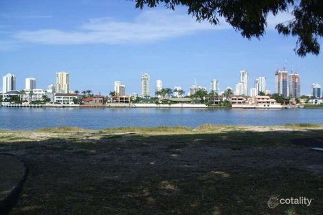 Property photo of 8 Skiff Street Southport QLD 4215