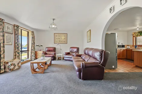 Property photo of 8 Acropolis Drive Legana TAS 7277