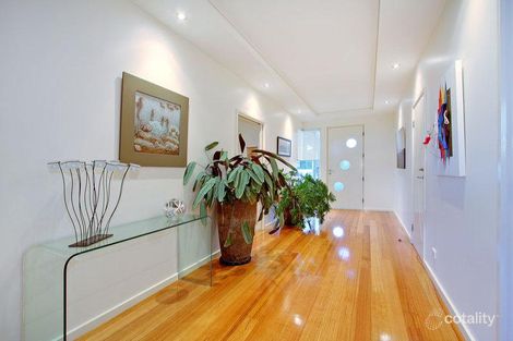 Property photo of 13 Chale Court Silverleaves VIC 3922