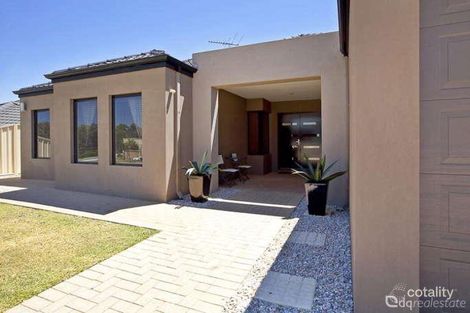 Property photo of 34 Bingarra Crescent Tapping WA 6065