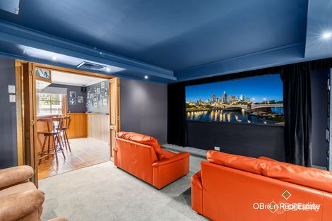 Property photo of 12 Mistletoe Close Knoxfield VIC 3180