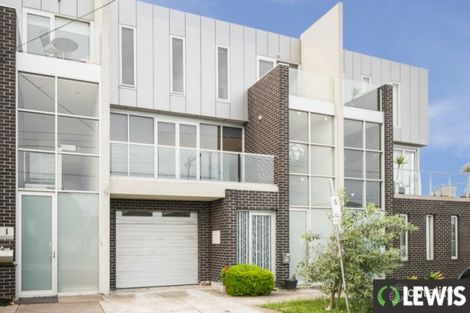 Property photo of 1A Wallace Crescent Strathmore VIC 3041