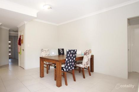 Property photo of 4/214 Wharf Street Queens Park WA 6107