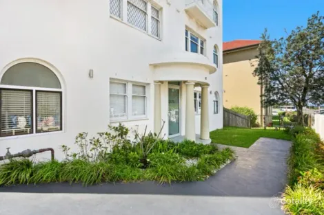 Property photo of 2/10 Crown Street Wollongong NSW 2500