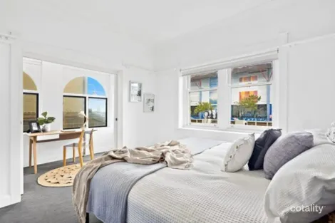 Property photo of 2/10 Crown Street Wollongong NSW 2500