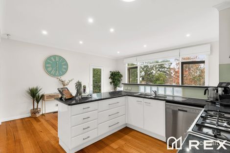 Property photo of 1 Ridge Road Berwick VIC 3806