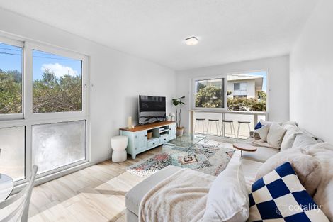 Property photo of 1/4 Seabeach Avenue Mermaid Beach QLD 4218