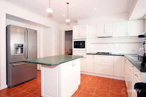 Property photo of 9 Jull Parade Ringwood North VIC 3134
