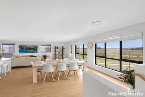 Property photo of 54 Saltram Circuit Eglinton NSW 2795