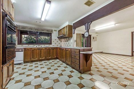 Property photo of 2 Maple Court Keilor VIC 3036