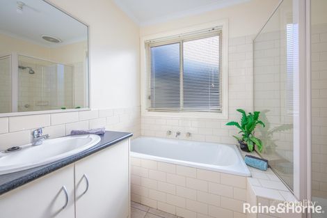 Property photo of 5/16 Morrow Road Gisborne VIC 3437