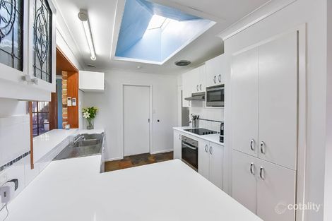 Property photo of 10 Yule Place Glenfield NSW 2167