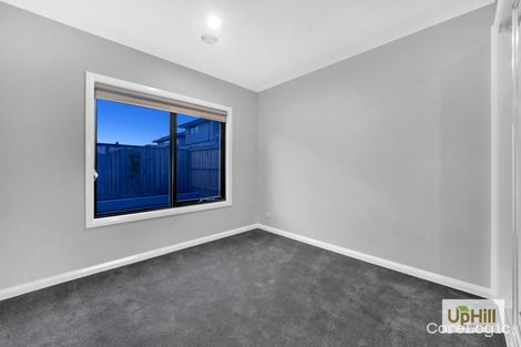 Property photo of 4 Observatory Street Clyde North VIC 3978