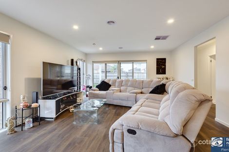 Property photo of 48 Lavinia Street Greenvale VIC 3059