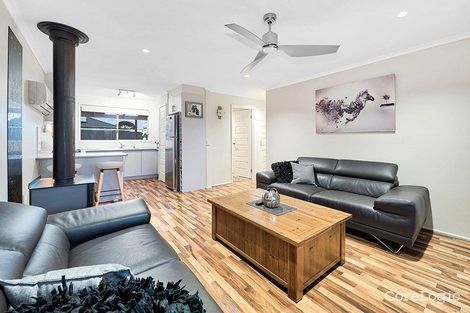 Property photo of 16 Allemby Drive Cranbourne West VIC 3977