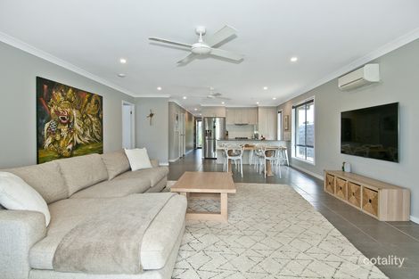 90 Wollombi Ave, Ormeau Hills, QLD 4208