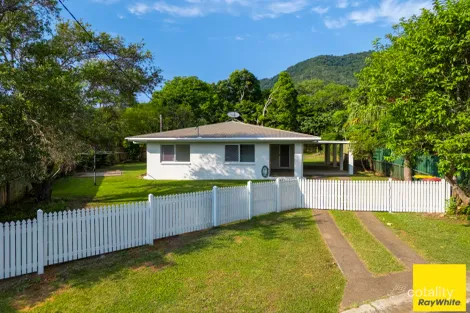 Property photo of 28 Davis Close Manoora QLD 4870