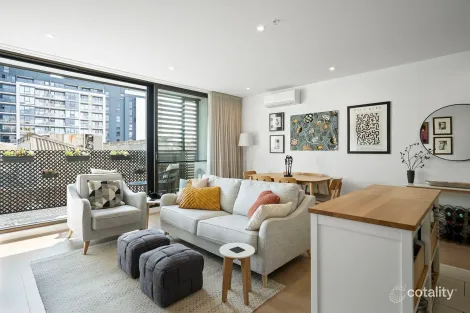 Property photo of 206/35 Simmons Street South Yarra VIC 3141