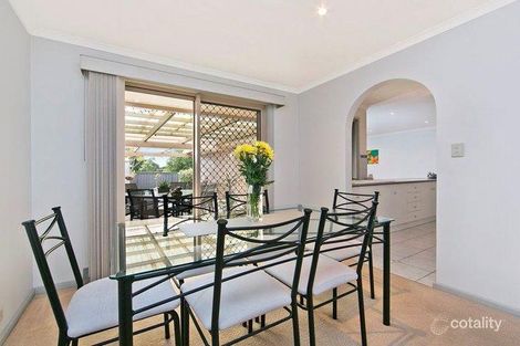 Property photo of 33 Sir James Hardy Way Woodcroft SA 5162