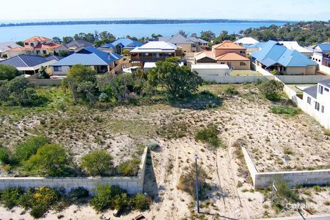 Property photo of 35 Hyden Loop Dawesville WA 6211