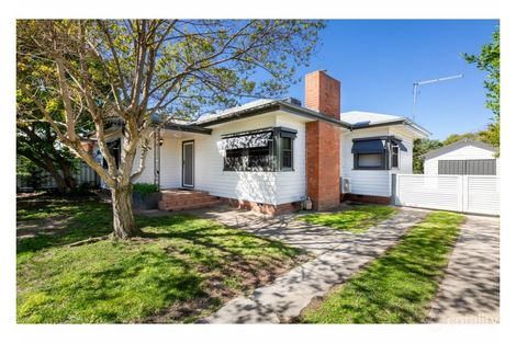 976 Waugh Rd, North Albury, NSW 2640