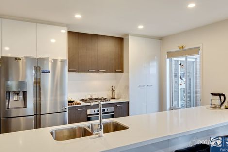 Property photo of 48 Lavinia Street Greenvale VIC 3059