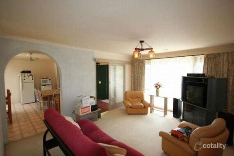Property photo of 8 Dunsmuir Drive Rosebud VIC 3939