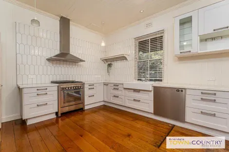 50 Kirkwood St, Armidale, NSW 2350