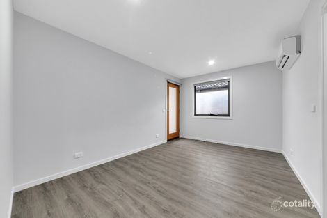 Property photo of 17 Pedigree Grove Cranbourne East VIC 3977