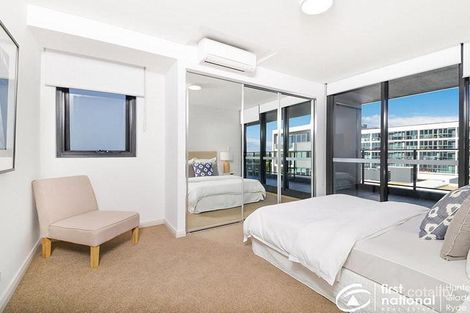Property photo of 712/55 Hill Road Wentworth Point NSW 2127