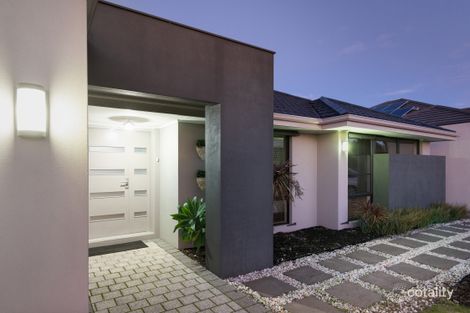 Property photo of 23 Astounding Way Aubin Grove WA 6164