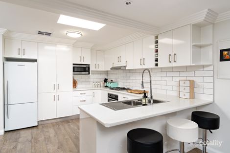 Property photo of 7 Giles Place Lake Albert NSW 2650